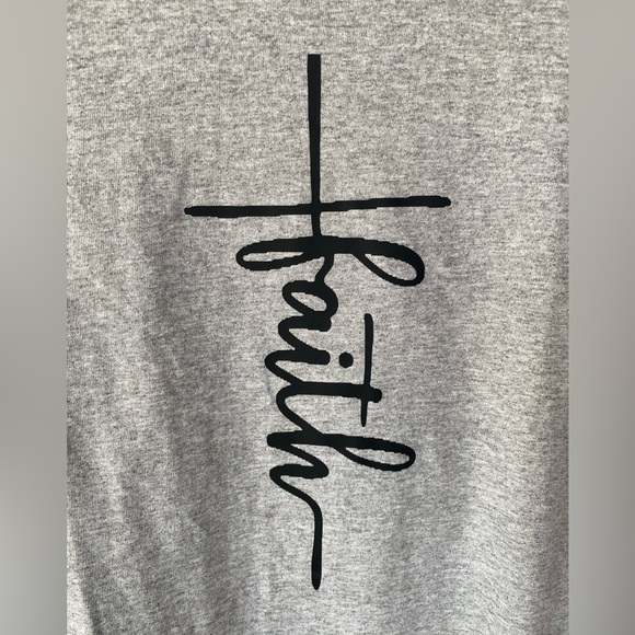 Dani Grey & Black Faith Short Sleeve Tee - Picture 2 of 5